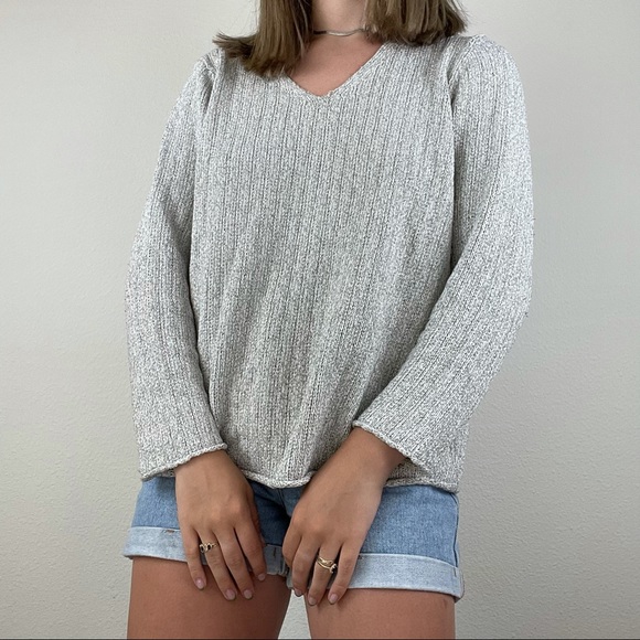 Eileen Fisher gray v neck knit sweater - Picture 4 of 9